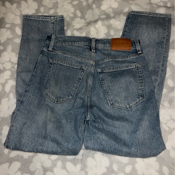 Lucky Brand High Rise Drew Mom Jean - Picture 5 of 8